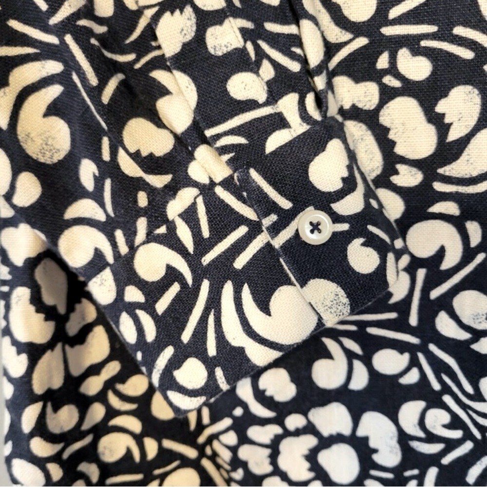 Company Ellen Tracy 100% Linen Navy and White Jacket Top - Picture 3 of 7